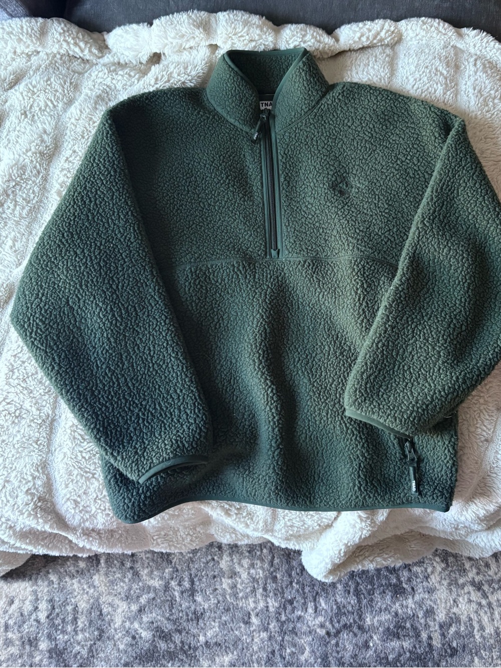 Aritzia NWOT Polartec Fleece 1/2 zip - Picture 1 of 2